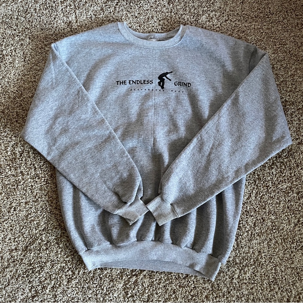 Vintage 90s Endless Grind Skateboard Shop Gray Crew Sweatshirt